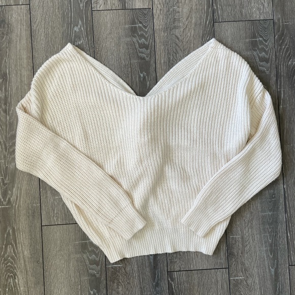 LAST ONE// Beige Back Twist Knit Sweater - Picture 3 of 4